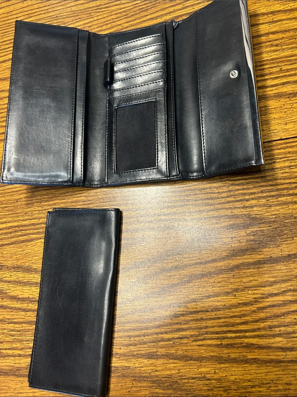 Guess Black Leather Clutch Wallet with Silver Bar Detail